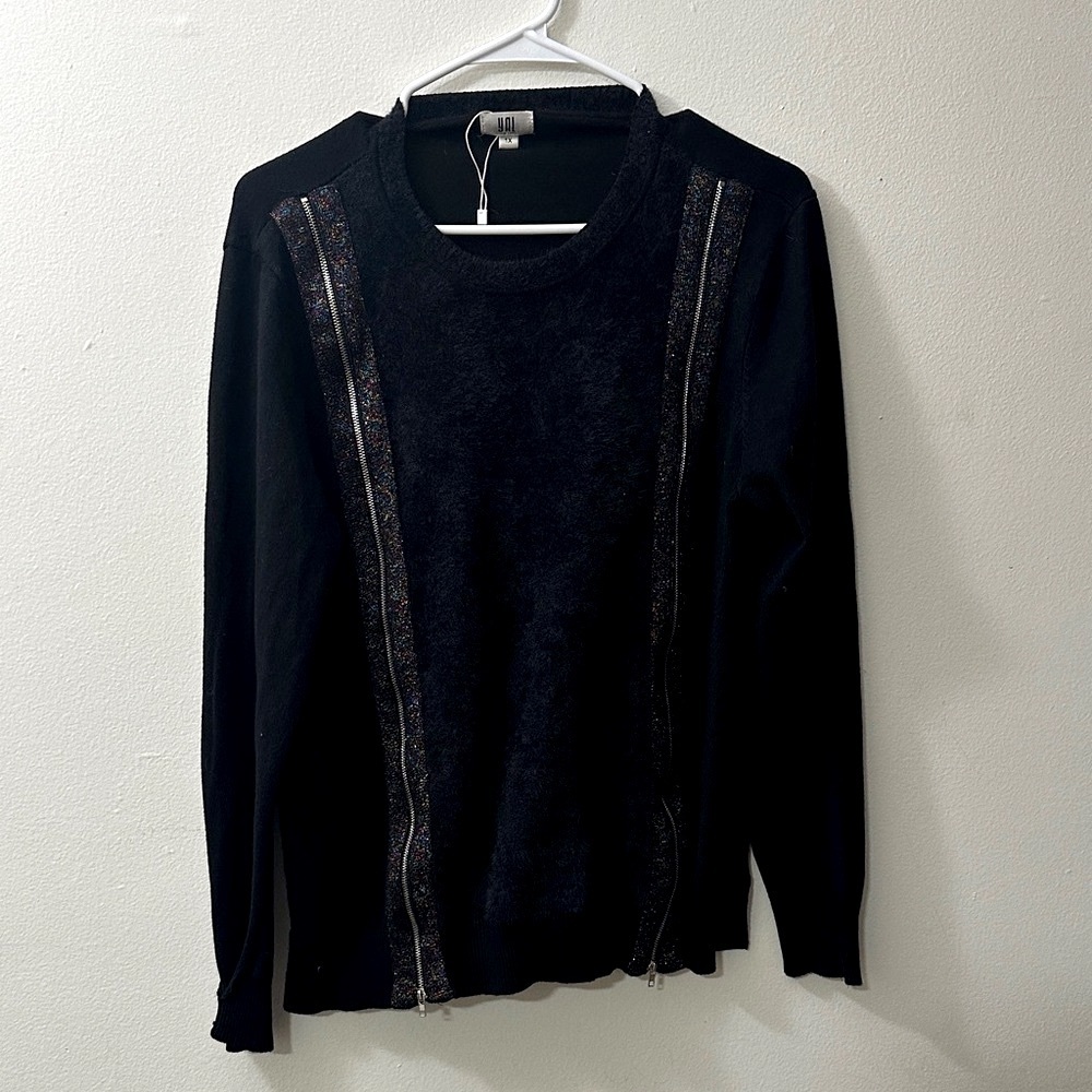 YAL NEW YORK Glitter Embellishment Black Sweater SIZE XL EXTRA LARGE Zipper